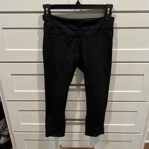 EUC Lululemon Pace Rival Crop Leggings (Size 4)